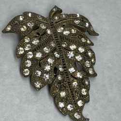 Vintage Brooch 