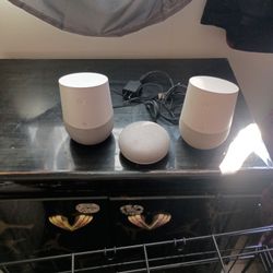 Google Smart Home System W Two Bluetooth Speakers 