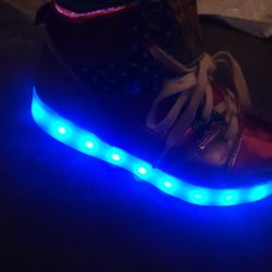 Kids Wonder woman Light Up Shoes