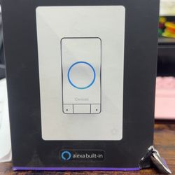 Instinct By iDevices light switch