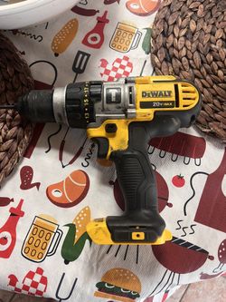 Dewalt 3 Spd Hammer Drill