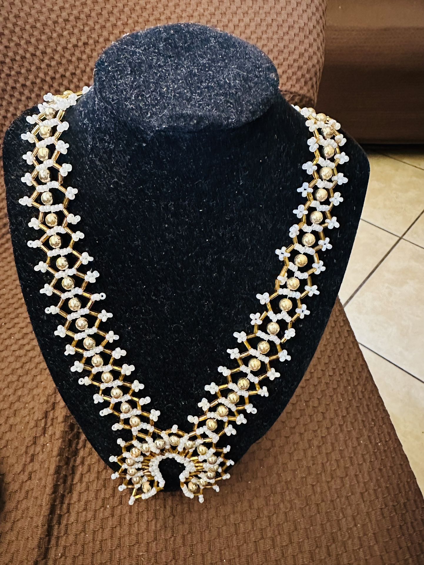 ANTIQUE VINTAGE SHAQUIRE HAND MADE NECKLACE BEATIFUL PERFECT CONDITION NATIVE