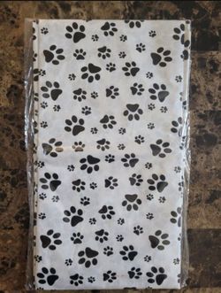 1 Pack Puppy Dog Pet Paw Print Disposable Plastic Tablecloth