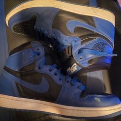 Nike Air Jordan 1 Retro High OG "Dark Marina Blue" 