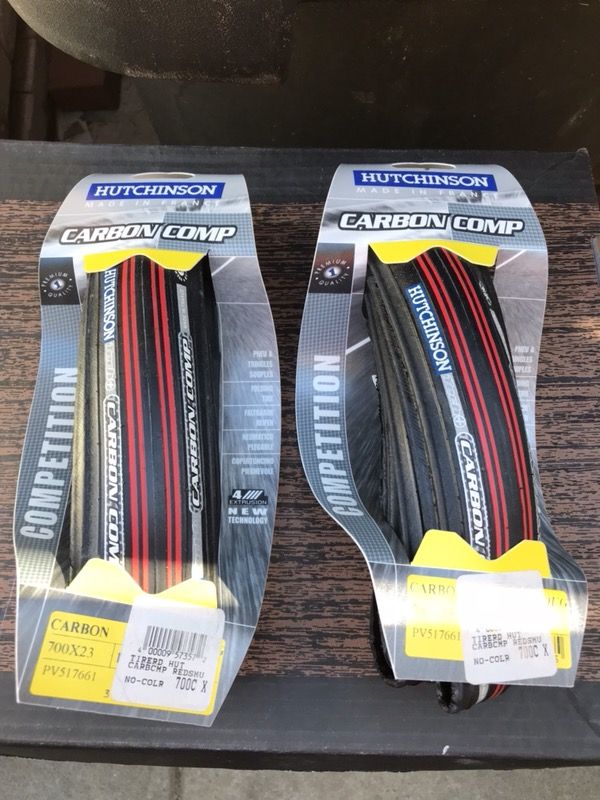 New Hutchinson carbon comp road bike 700x23 clincher tires pair