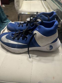 KDTREY5//// Nike - Men’s Shoe Size 11.5