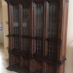 Beautiful hutch from 1940s
