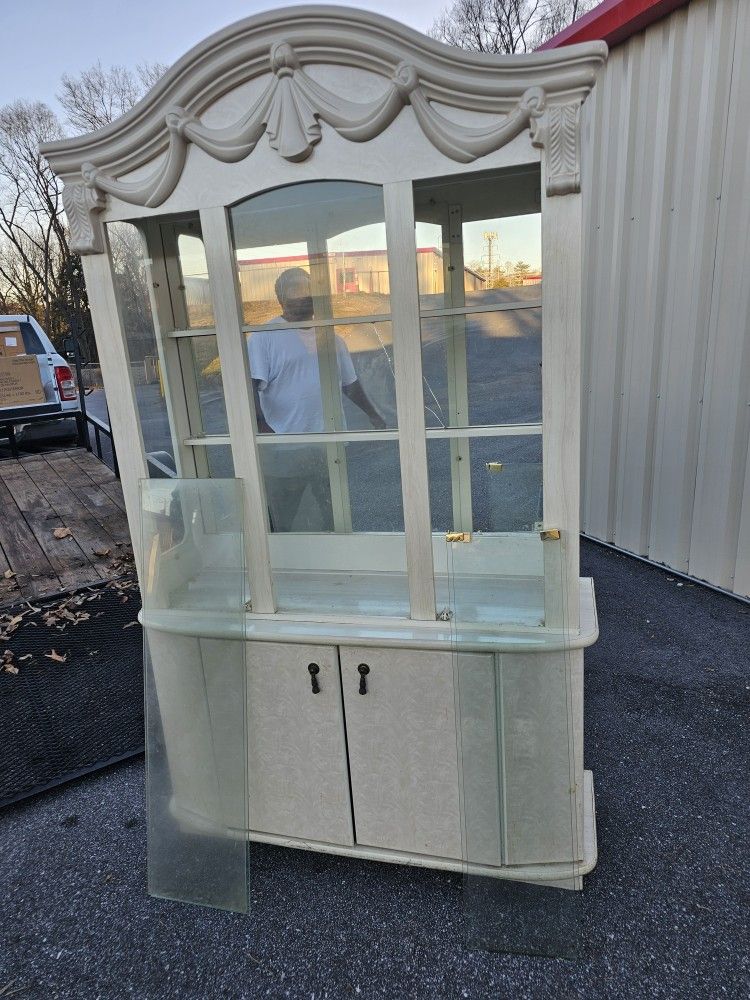 2 piece china cabinet. Can buy just the bottom or top need gone asap. Make offer