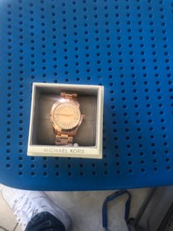 Mk watch