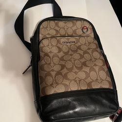 Authentic Coach Men Or Women Over The Shoulder Bag