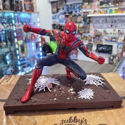 Marvel Spider-Man Far From Home 2020 Diamond Gallery PVC Diorama Statue 