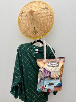 3 Themed Singapore Souvenir Shop Items-2025