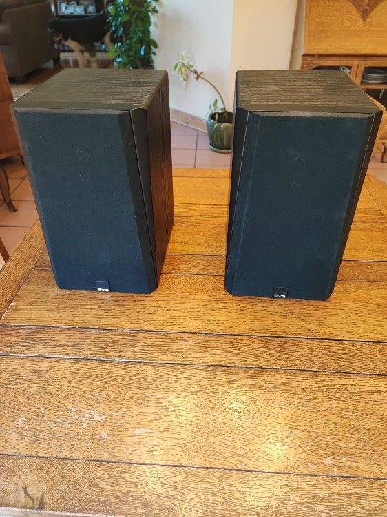 Pair Of Svs Prime Bookshelf Speakers Black Ash