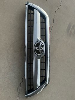 Toyota 4 runner grill