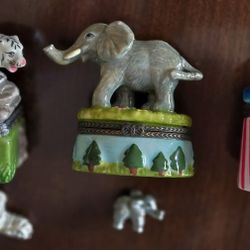 Trinket box hinge box circus