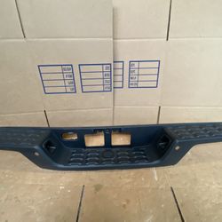 2016-2023 TOYOTA TACOMA REAR BUMPER CENTER SUPPORT