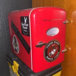 Mini Fridge (Frigidaire) RED