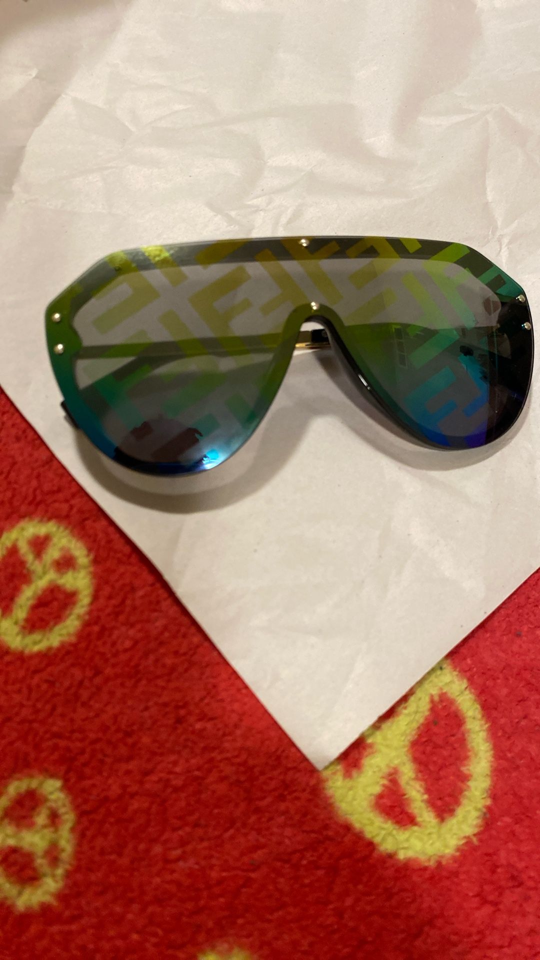 Fendi Luxurious Shades For Vacation Or Just Fashion 100% Real