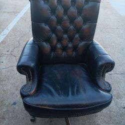 Executive Office Chair