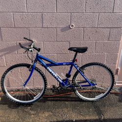 Cannondale M500 Bicycle