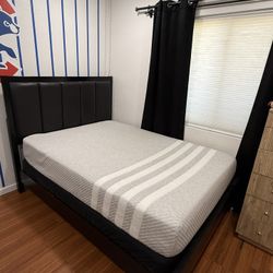 Full Size Headboard and Bed Frame