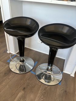 Adjustable Black Backless Bar Stools