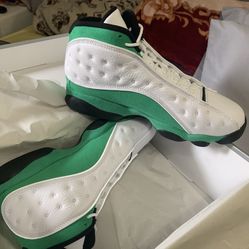 New Jordan 13 retro Size 8