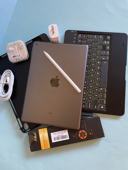 Apple IPad 9th Generation (10.2” Retina /Touch ID /IOS 26/ 2021 Model) 64GB with Pen, Keyboard  & Accessories