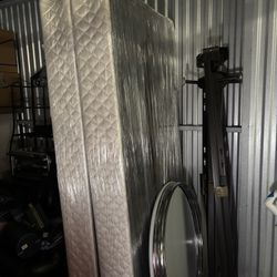 Twin Box Springs With King size frame