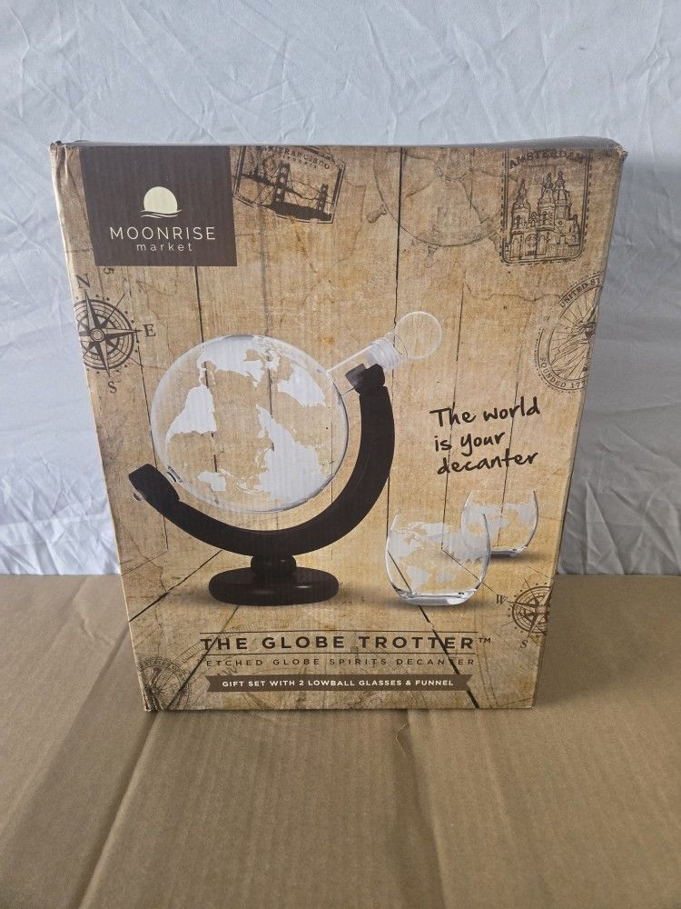 Globe Trotter Decanter (No Cups)