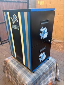 Detroit Lions Cabinet