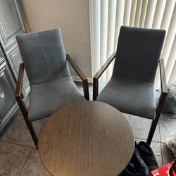 Coffe Table And Chairs