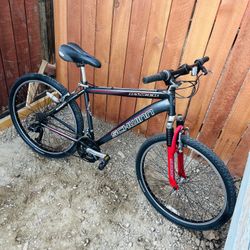 SCHWINN RANGER MOUNTAIN BIKE 26” Wheels 