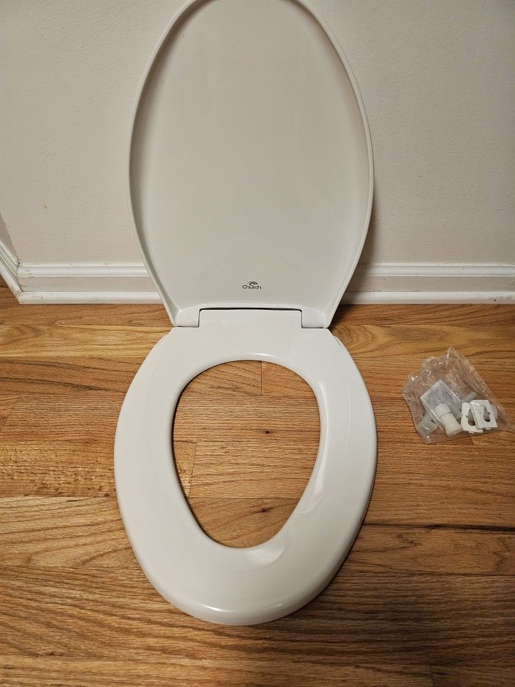 Plastic Toilet Seat