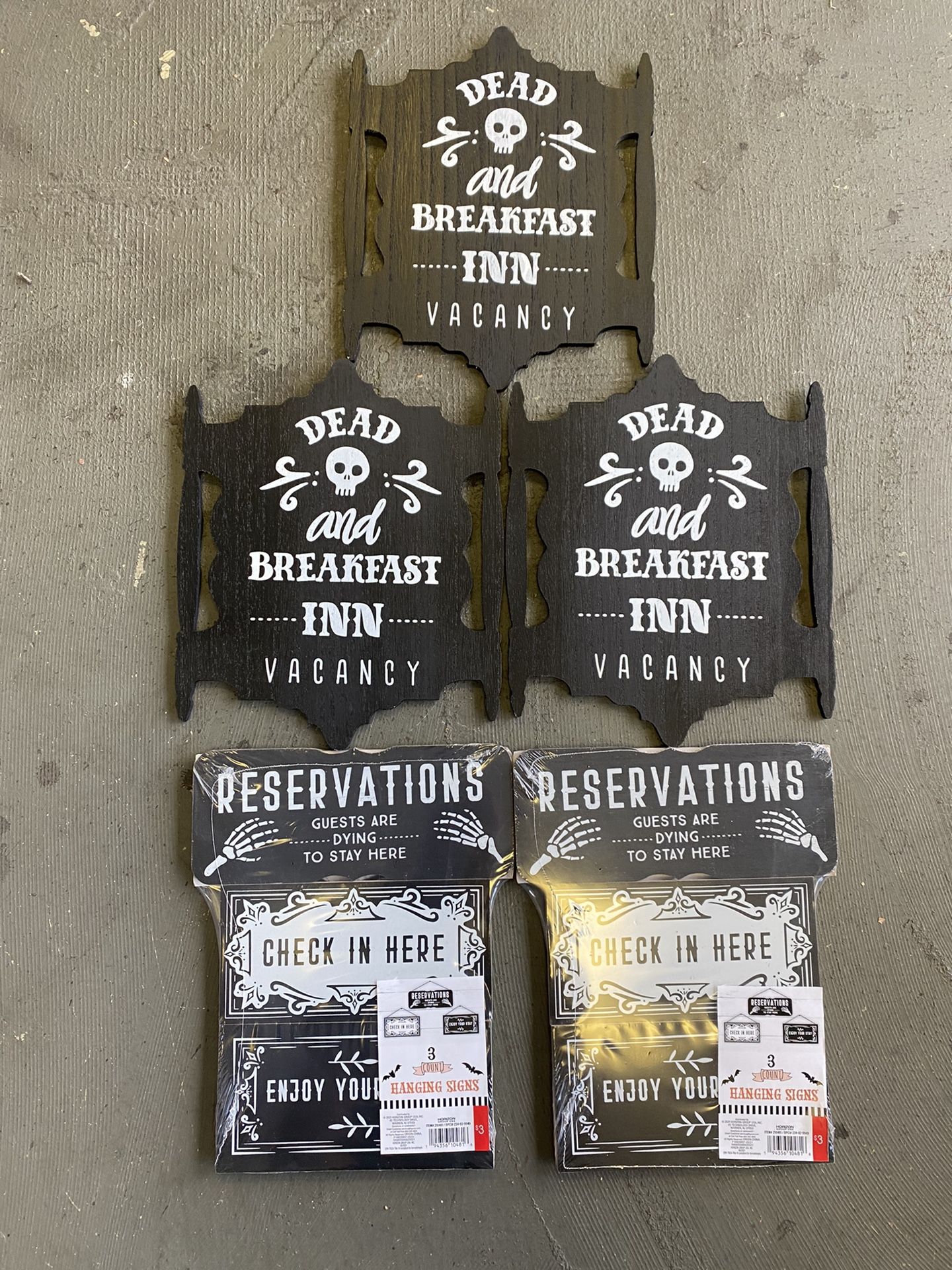 5 pc Wood signs wall pain