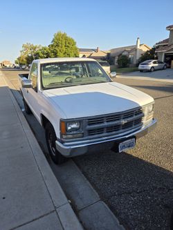 1997 CHEVY PUCK UP WHITE