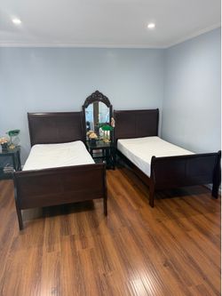 Twin bed frame