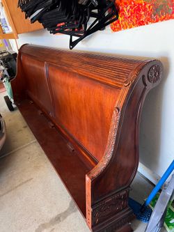 King bed  wooden bed frame