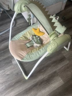 Baby swing