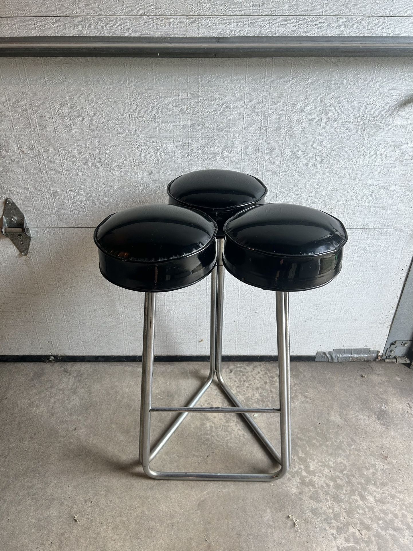 Vintage Chrome 3 Cushion Bar Stool
