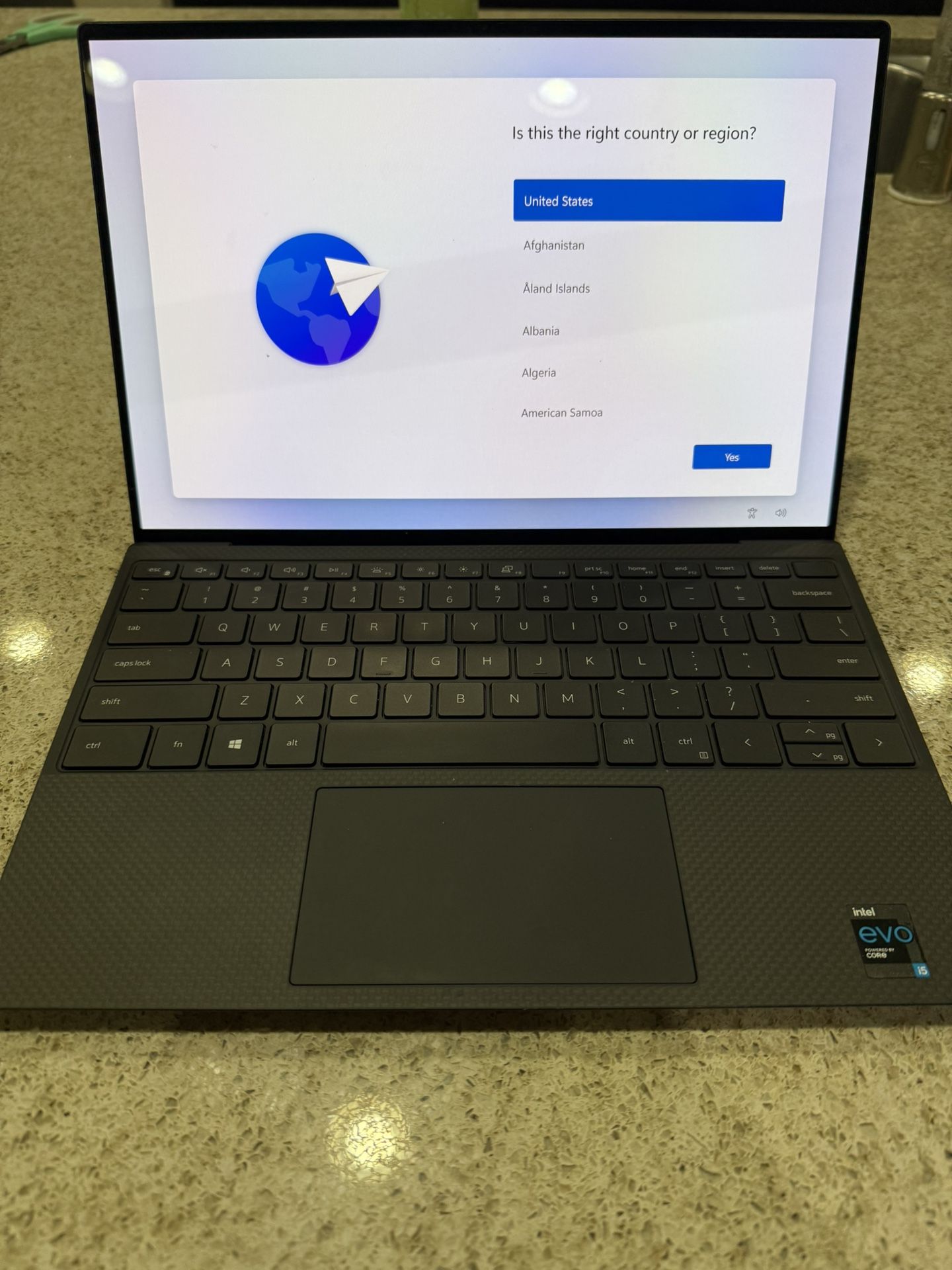 Dell XPS 9310 Intel Evo I5 8gb Ram 256gb Touchscreen