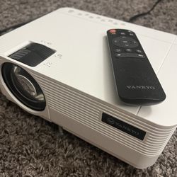 Vankyo Projector