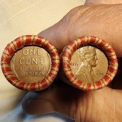 2 Rolls Of  1940 s And 1950s Wheat Pennies 