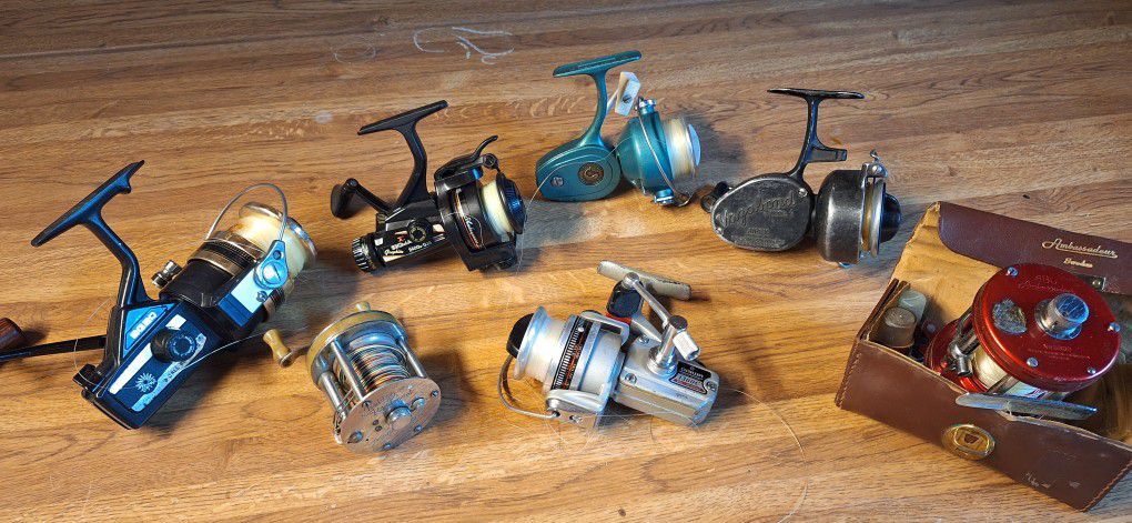 Old Fishing Reels - Lot of 7