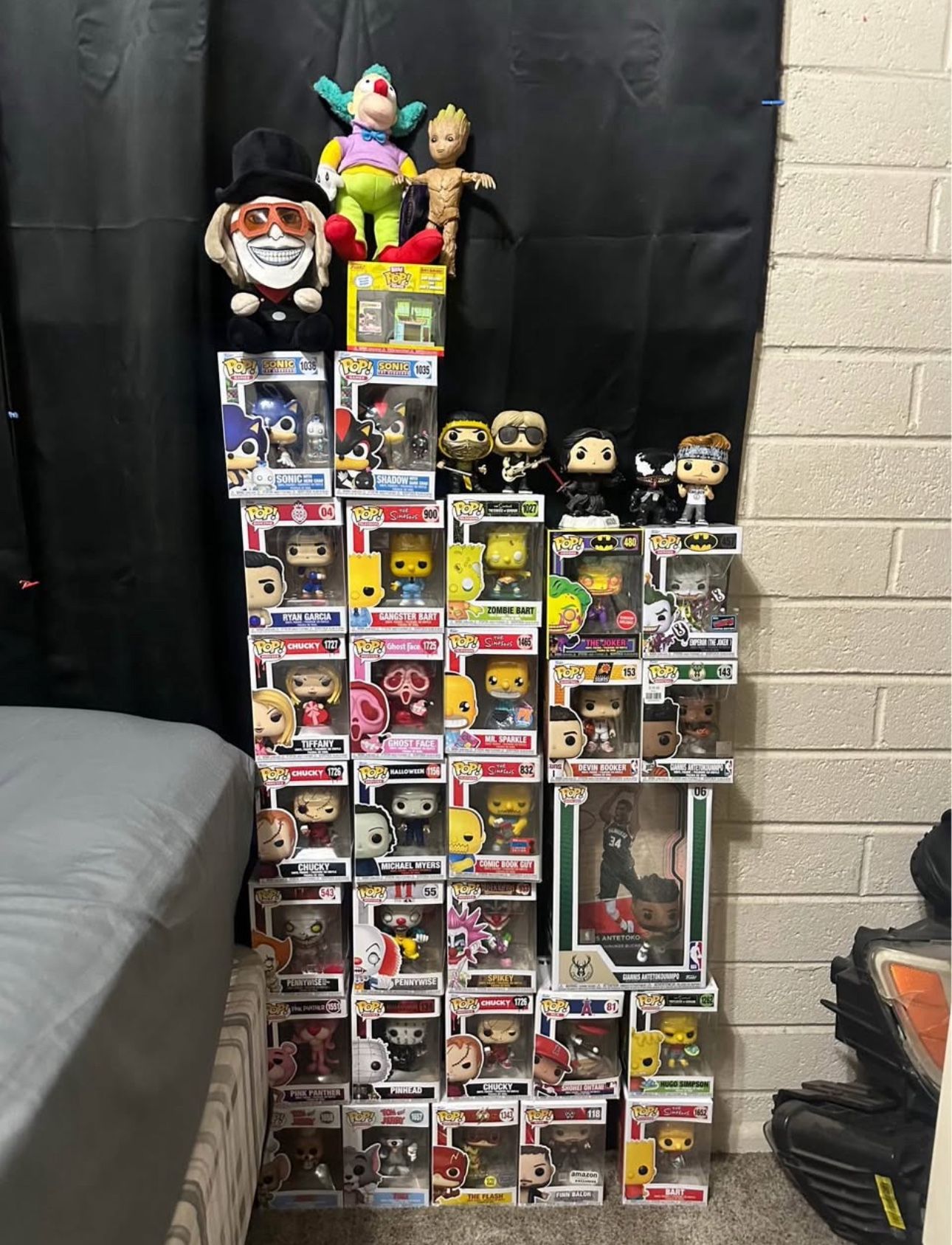Funko pops for sale , or trade ⬇️