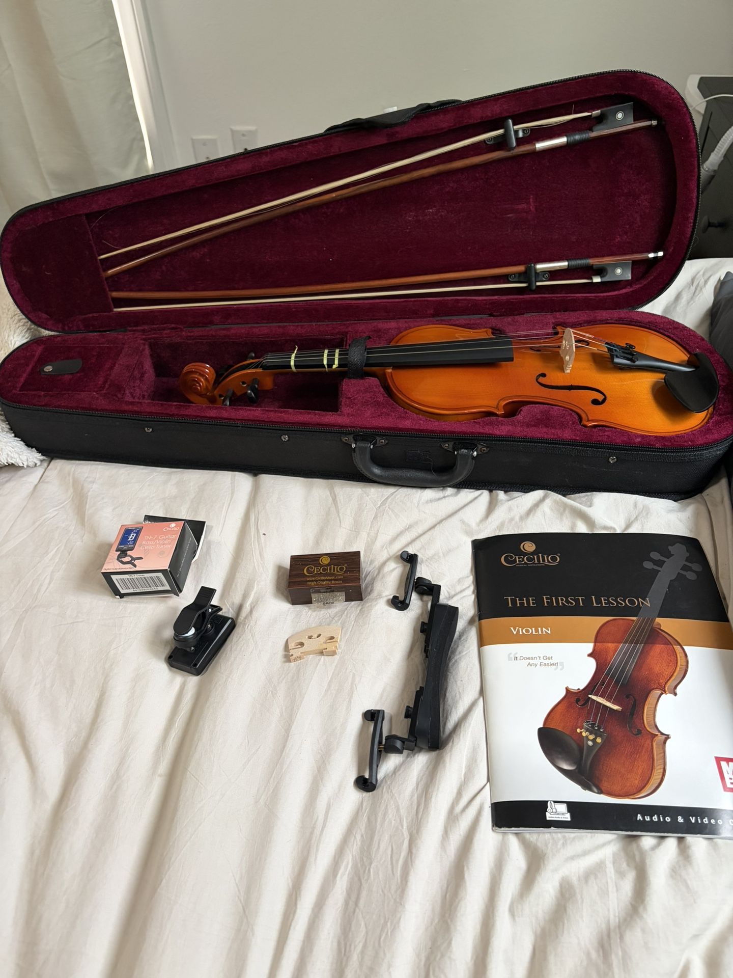 Mendini by Cecilio 3/4 Violin Set For Beginners