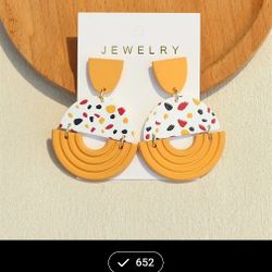 Beautiful Ear Ring S