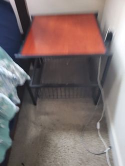 2 Night Stand Tables