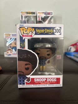 Snoop Dogg POP Figure