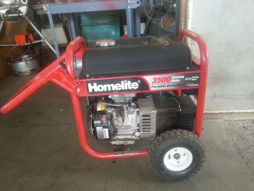 Homelite 3500 watt gas generator with Subaru motor